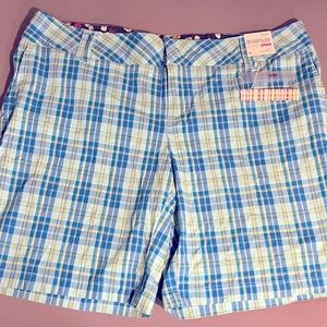 Avenue Perfect Plaid Shorts Women’s Size 20